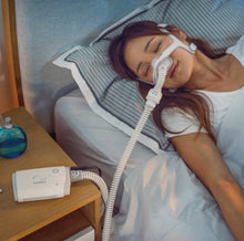Load image into Gallery viewer, ResMed AirMini Auto Travel CPAP Machine w/ Free Mask